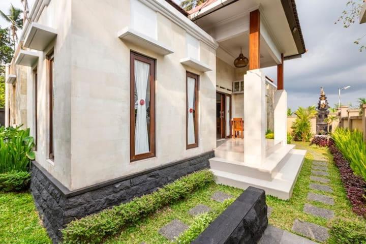 Kubu Kapas Bali Villa Ubud  Exterior photo