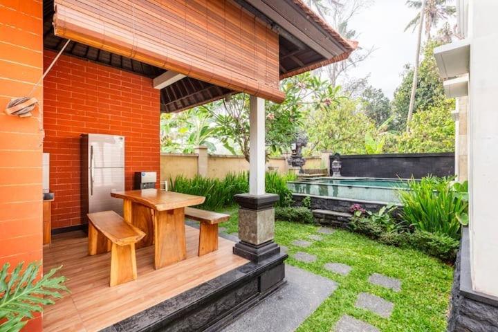 Kubu Kapas Bali Villa Ubud  Exterior photo